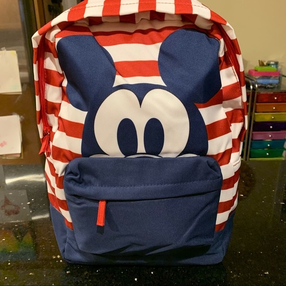 🛑SOLD🛑 New Mickey Mouse backpack - Picture 8 of 11